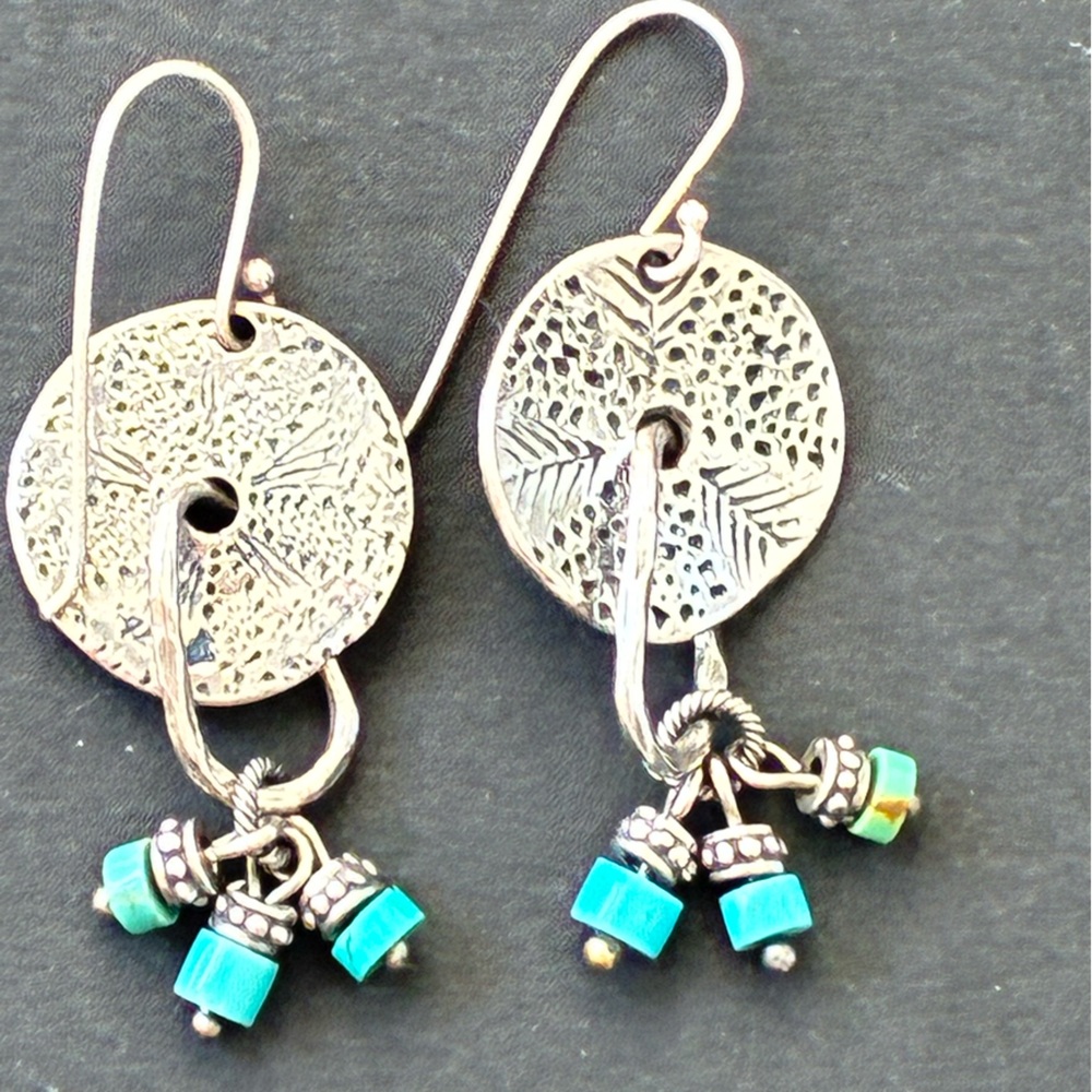 Silpada Retired Shake Rattle and Roll earrings. - Picture 3 of 3